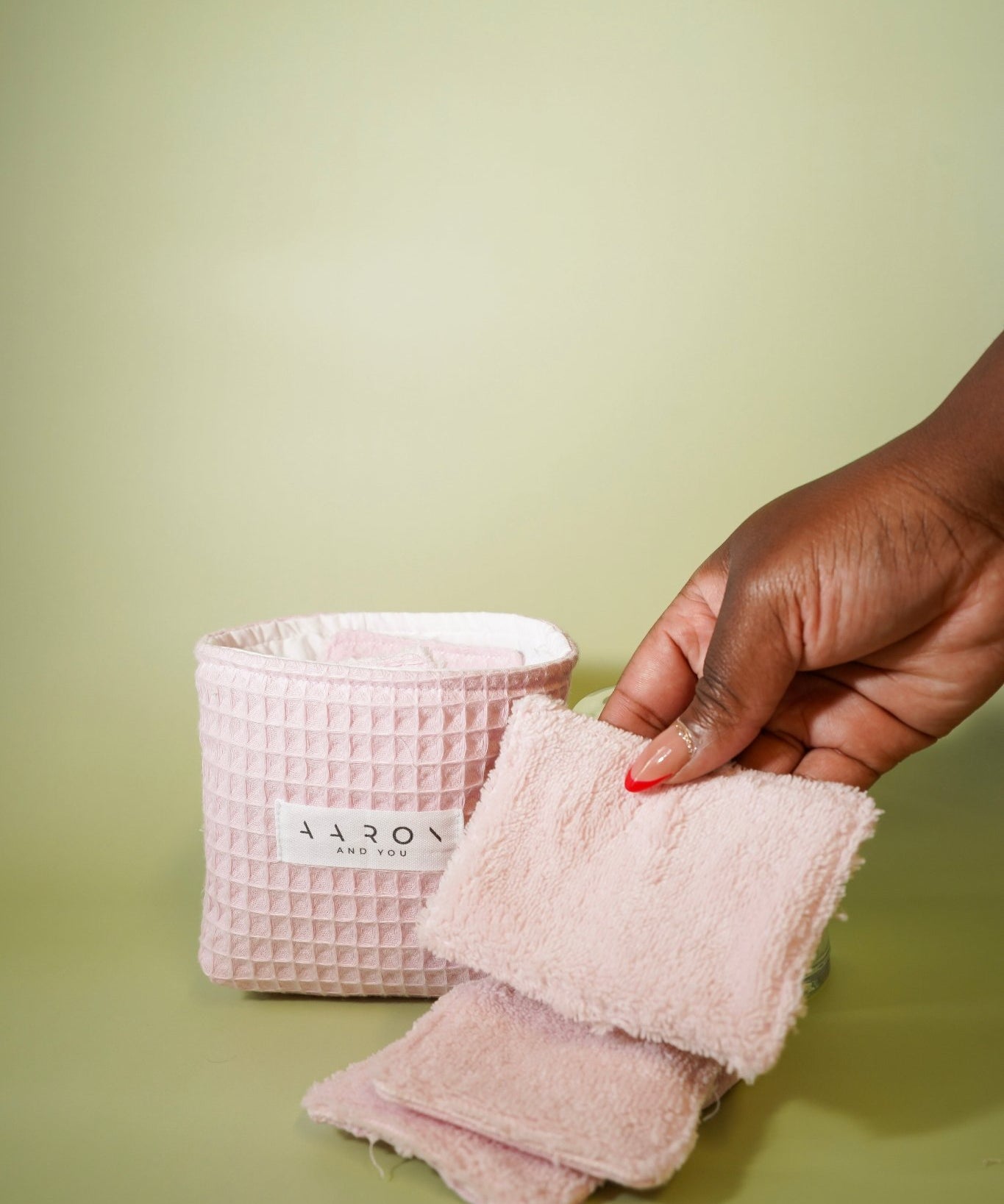 Panier et lingettes Nina - Aaron and You