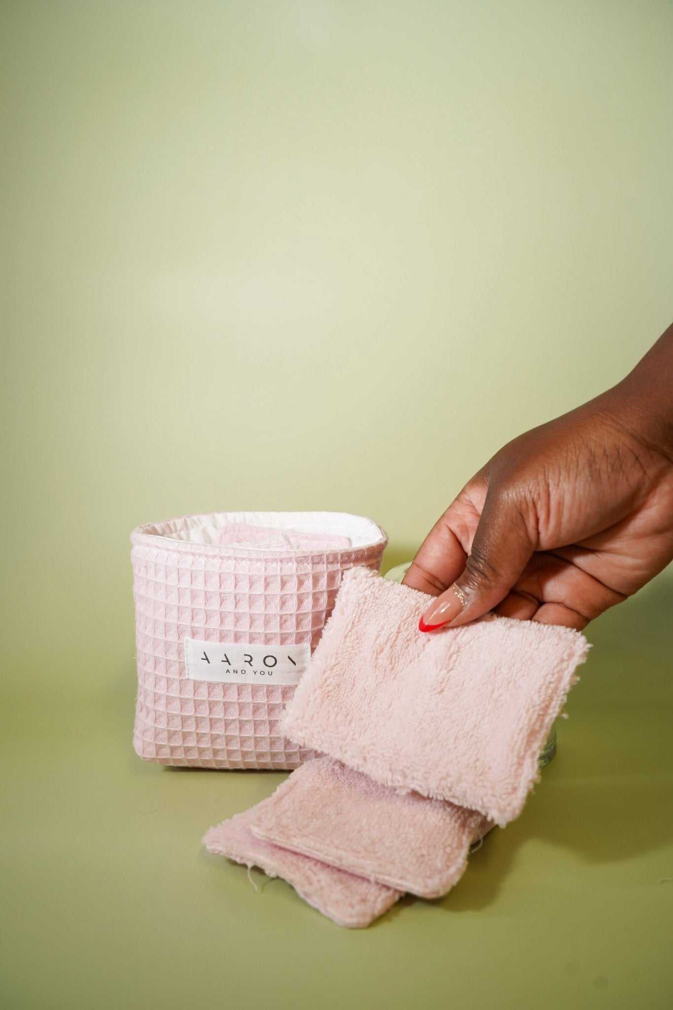 Panier et lingettes Nina - Aaron and You